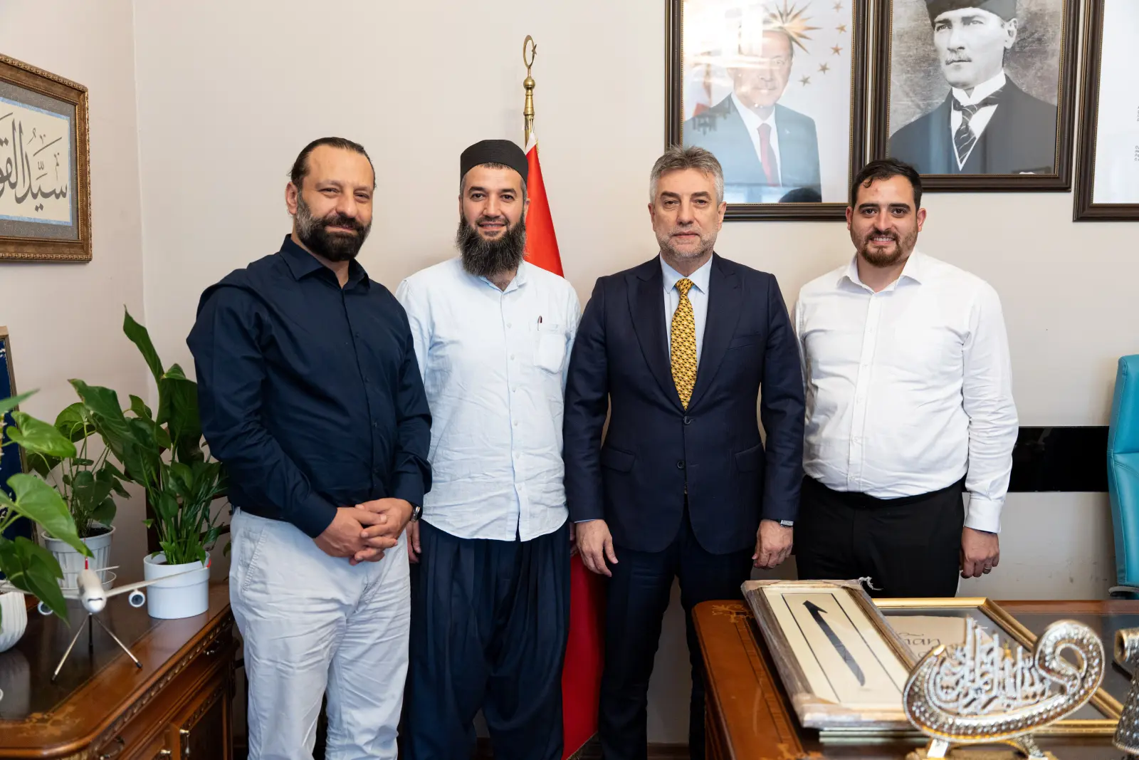 İyilik Yolu Derneği heyetinin İlhan Ocaklı ziyareti